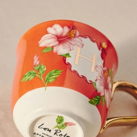 Lou Rota Nature TableMonogram Mug H - Picture 2 of 3
